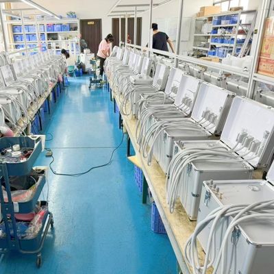واحد دندانپزشکی همراه با کمپرسور خاموش واحد توربین دندانپزشکی قابل حمل دانش آموزان دندانپزشکی تمرینات واحد درمان دندانپزشکی قابل حمل